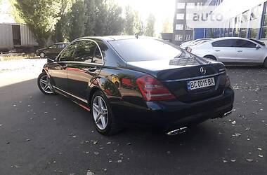 Седан Mercedes-Benz S-Class 2007 в Киеве