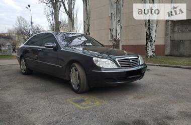 Седан Mercedes-Benz S-Class 2003 в Никополе