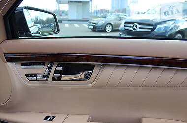 Седан Mercedes-Benz S-Class 2011 в Киеве