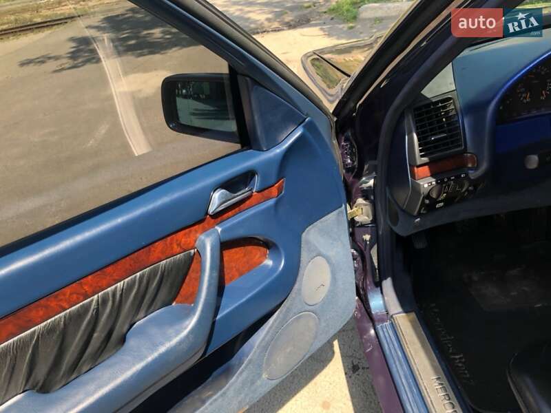 Седан Mercedes-Benz S-Class 1994 в Одессе