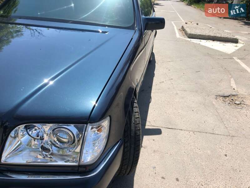 Седан Mercedes-Benz S-Class 1994 в Одессе