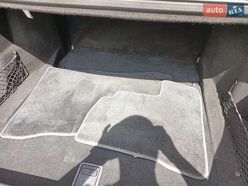 Седан Mercedes-Benz S-Class 2011 в Ивано-Франковске