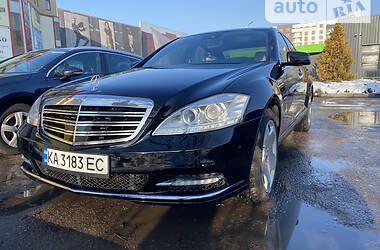 Седан Mercedes-Benz S-Class 2009 в Калуше