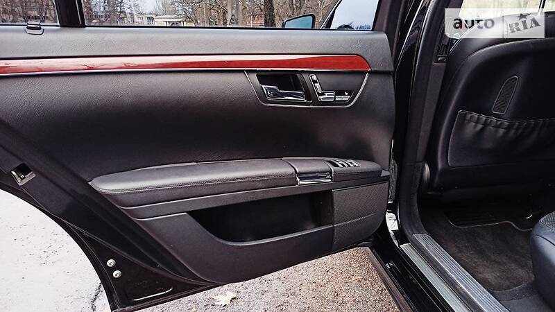 Седан Mercedes-Benz S-Class 2008 в Николаеве
