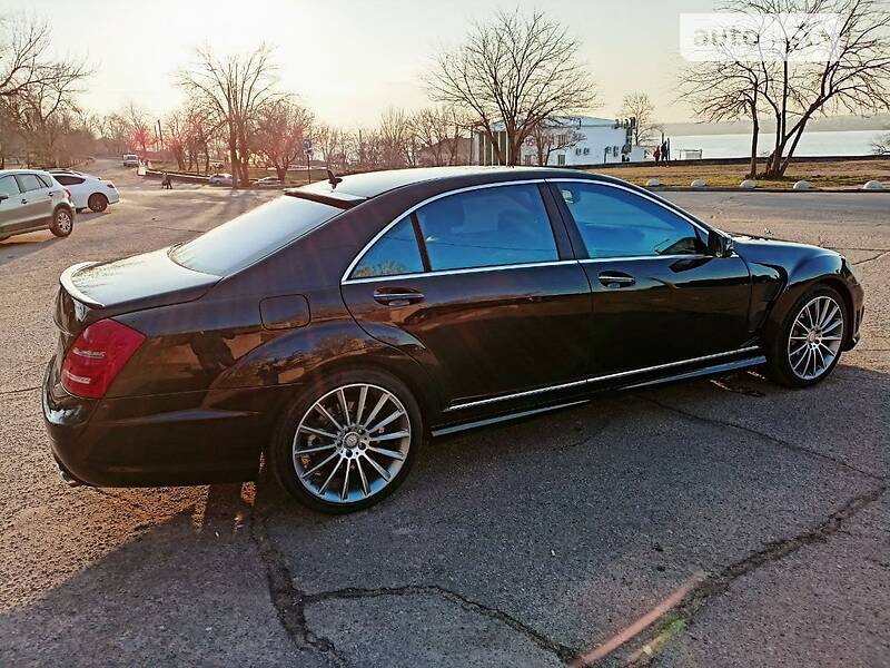 Седан Mercedes-Benz S-Class 2008 в Николаеве