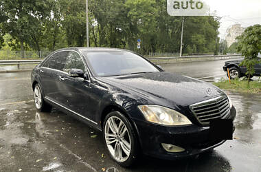 Седан Mercedes-Benz S-Class 2007 в 