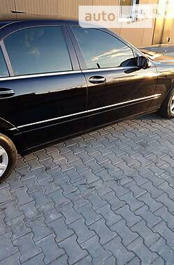 Седан Mercedes-Benz S-Class 2003 в Киеве