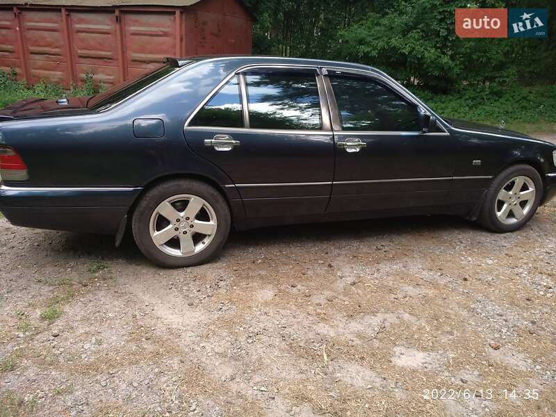 Седан Mercedes-Benz S-Class 1997 в Киеве