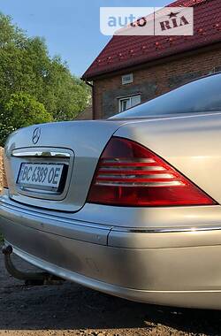 Седан Mercedes-Benz S-Class 2005 в Львове