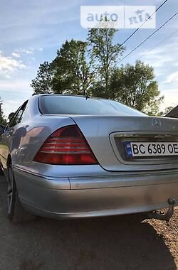 Седан Mercedes-Benz S-Class 2005 в Львове