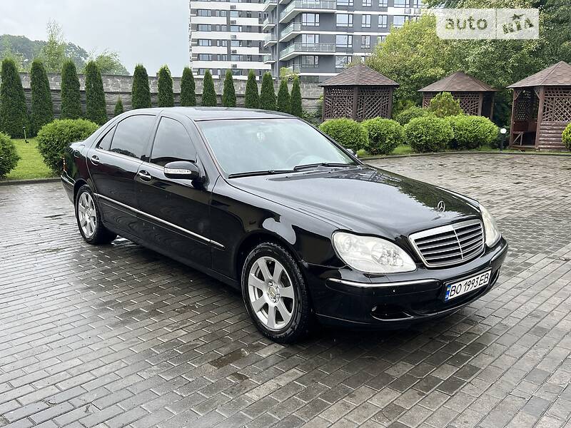 Седан Mercedes-Benz S-Class 2005 в Львове