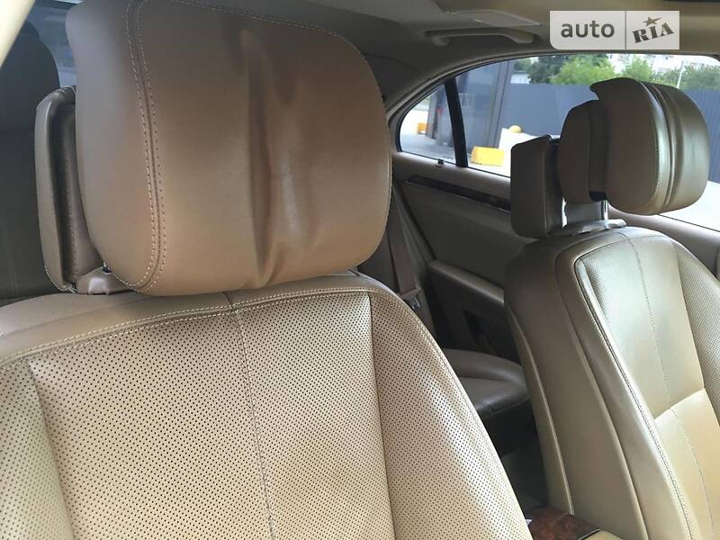 Седан Mercedes-Benz S-Class 2005 в Шептицькому