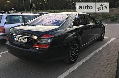 Седан Mercedes-Benz S-Class 2005 в Червонограді