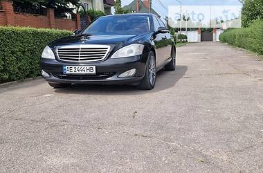 Седан Mercedes-Benz S-Class 2007 в 