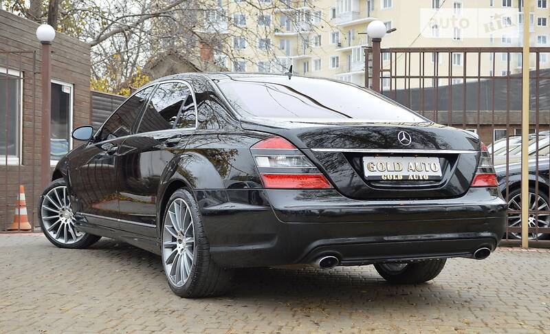 Седан Mercedes-Benz S-Class 2006 в Одесі