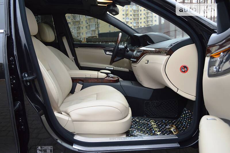 Седан Mercedes-Benz S-Class 2006 в Одесі