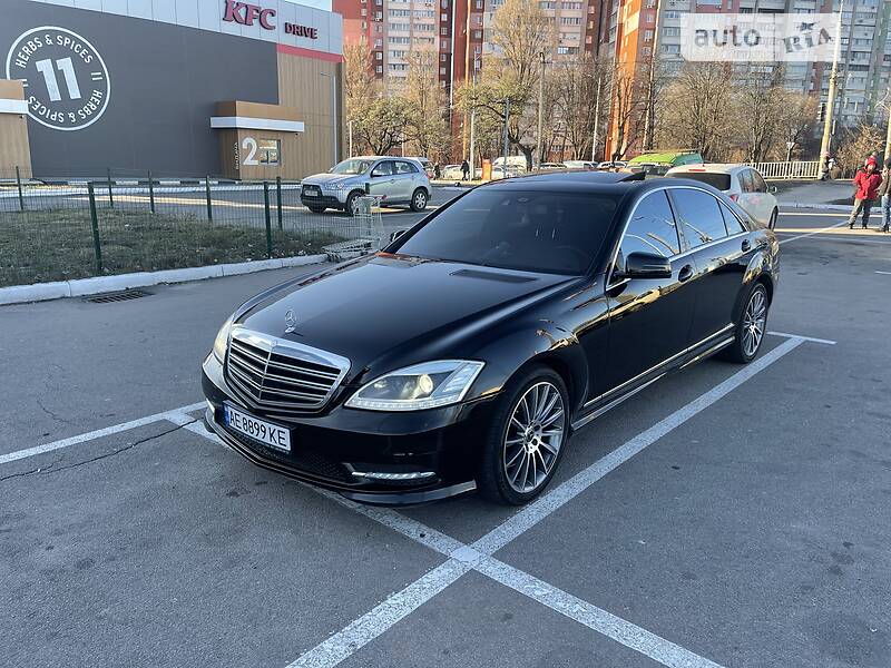 Седан Mercedes-Benz S-Class 2008 в Дніпрі