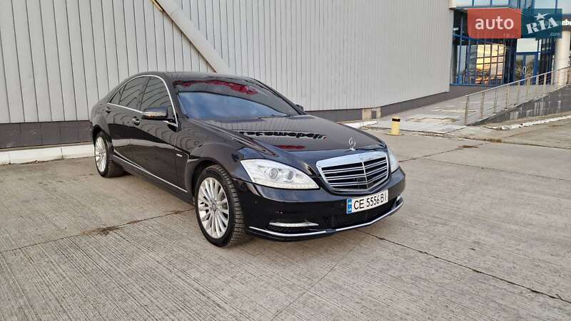 Седан Mercedes-Benz S-Class 2011 в Черновцах