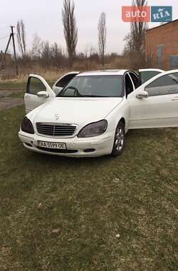 Седан Mercedes-Benz S-Class 2000 в Пирятине