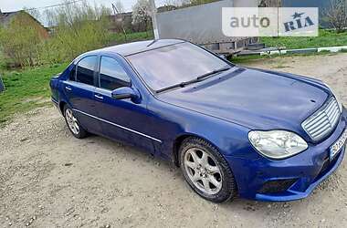 Седан Mercedes-Benz S-Class 2000 в 