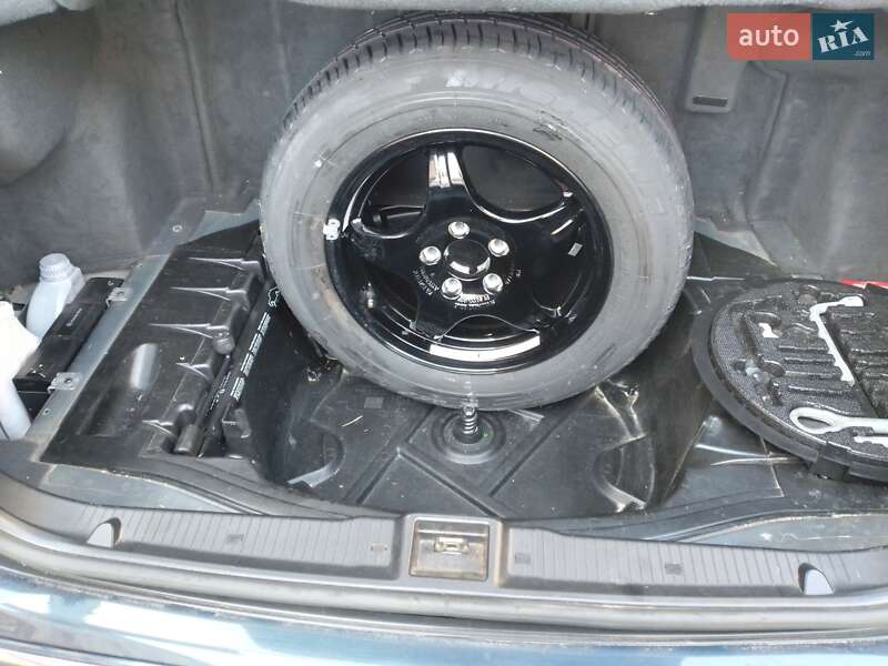 Седан Mercedes-Benz S-Class 2002 в Львове