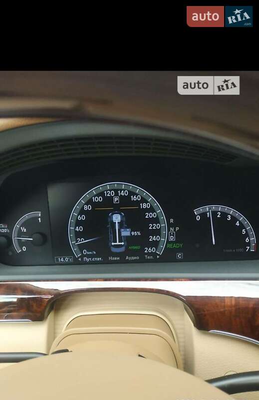 Седан Mercedes-Benz S-Class 2010 в Киеве