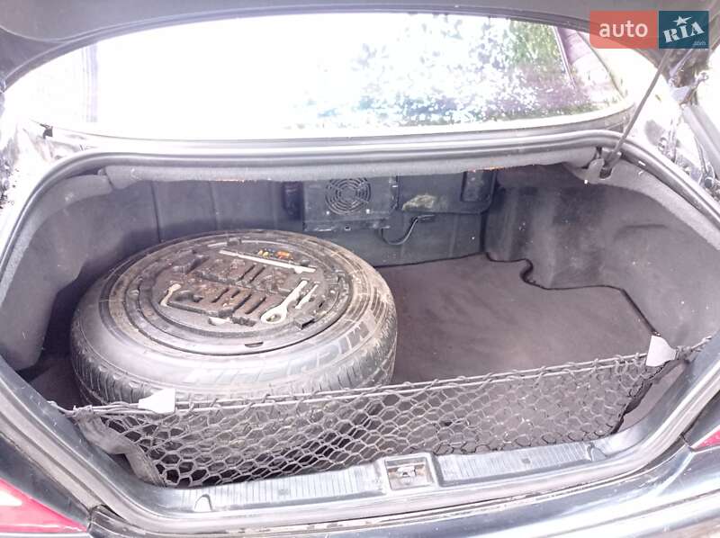 Седан Mercedes-Benz S-Class 2002 в Звягеле