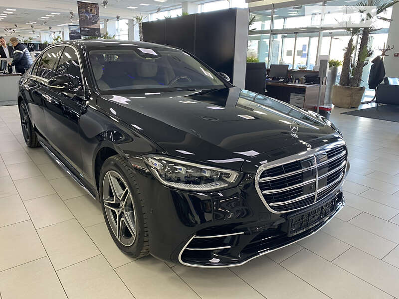 Mercedes-Benz S-Class 2021