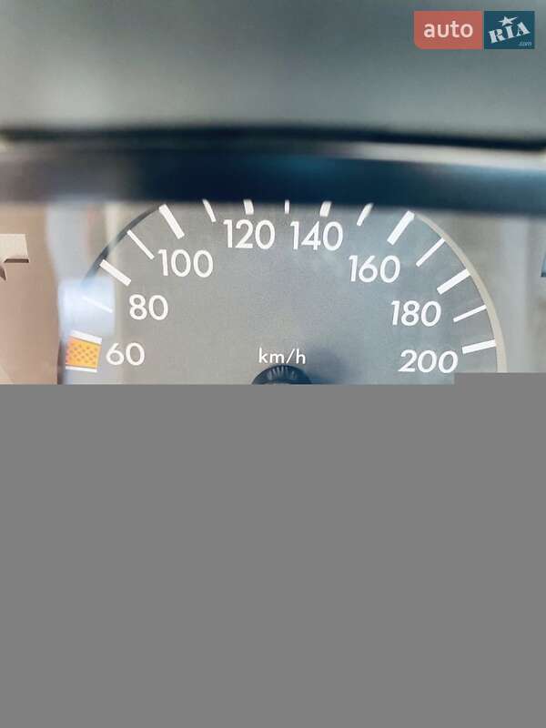 Седан Mercedes-Benz S-Class 1997 в Умані