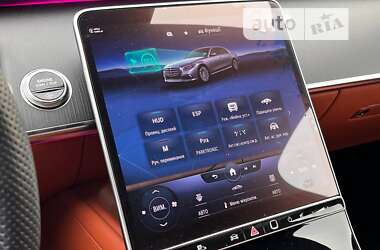 Седан Mercedes-Benz S-Class 2022 в 
