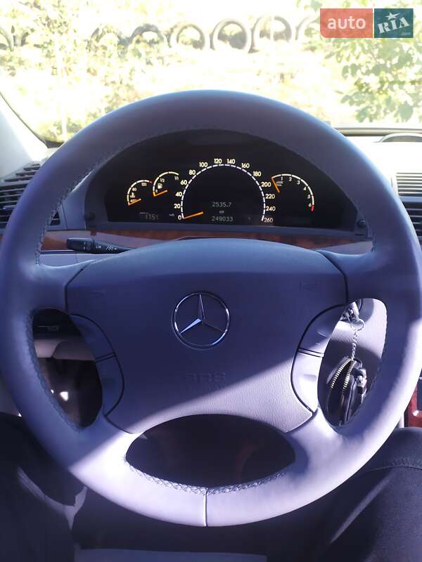 Седан Mercedes-Benz S-Class 2002 в Олександрії