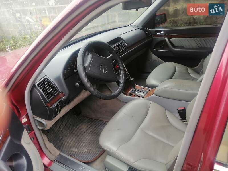 Седан Mercedes-Benz S-Class 1991 в Луцьку
