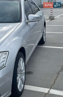 Седан Mercedes-Benz S-Class 2010 в 