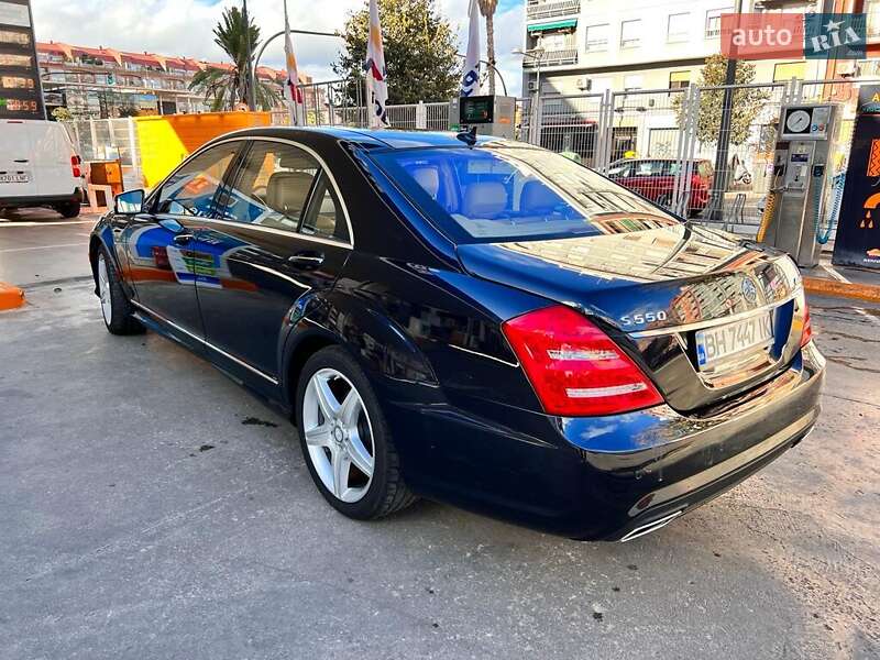 Седан Mercedes-Benz S-Class 2010 в 