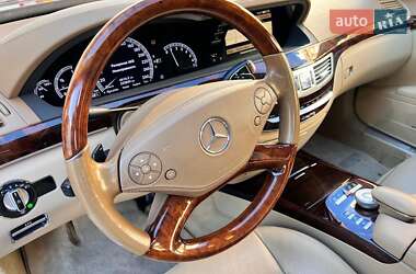 Седан Mercedes-Benz S-Class 2010 в 