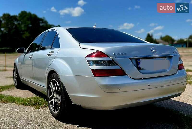 Седан Mercedes-Benz S-Class 2007 в Кропивницькому