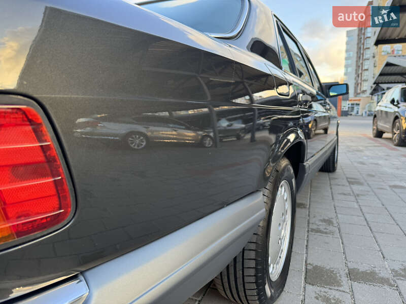 Седан Mercedes-Benz S-Class 1991 в Житомире
