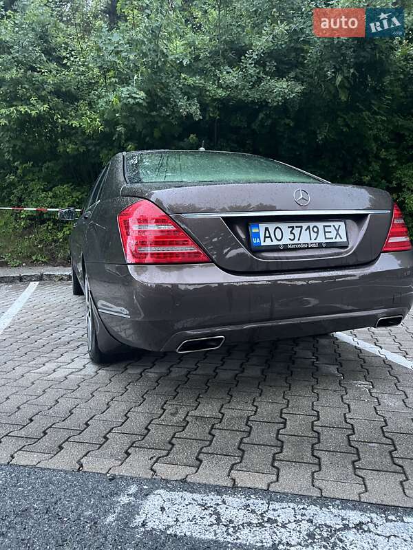 Седан Mercedes-Benz S-Class 2011 в Ужгороді фото 5 Седан Mercedes-Benz S-Class 2011 в Ужгороді