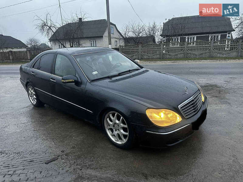 Седан Mercedes-Benz S-Class 2000 в Новомосковске