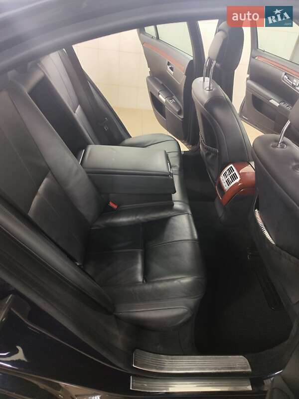 Седан Mercedes-Benz S-Class 2007 в Івано-Франківську