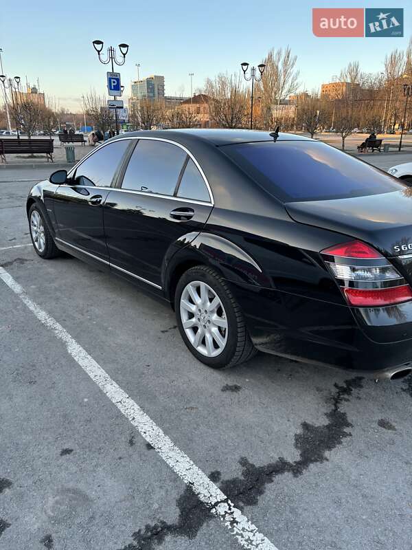 Седан Mercedes-Benz S-Class 2006 в Запорожье