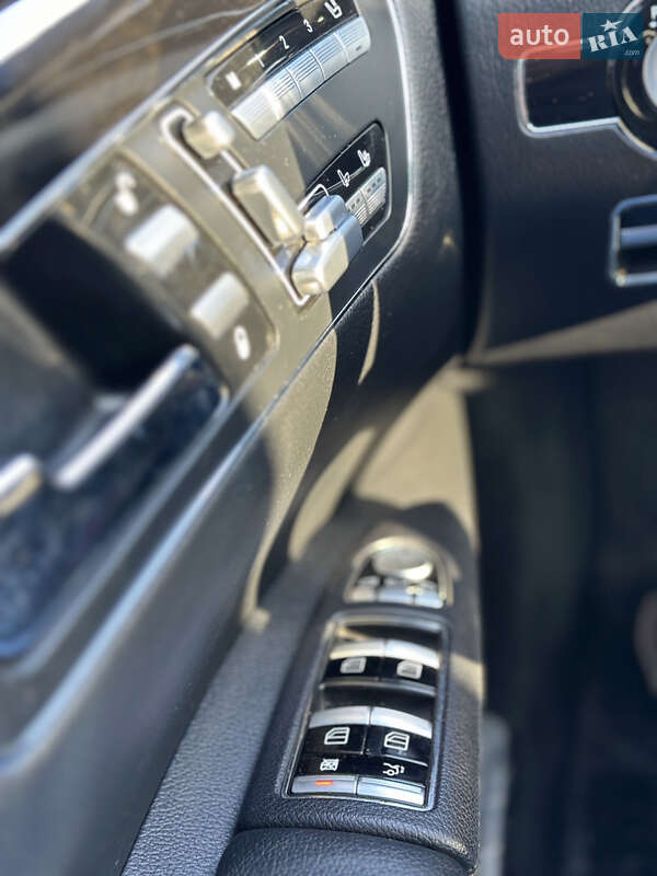 Седан Mercedes-Benz S-Class 2012 в Запоріжжі