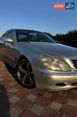 Седан Mercedes-Benz S-Class 2001 в Городне