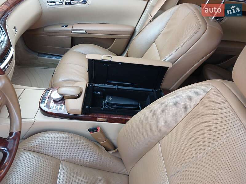 Седан Mercedes-Benz S-Class 2008 в Одессе