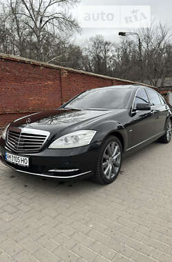 Седан Mercedes-Benz S-Class 2011 в Киеве