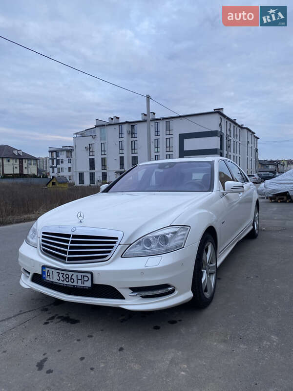 Седан Mercedes-Benz S-Class 2011 в Киеве