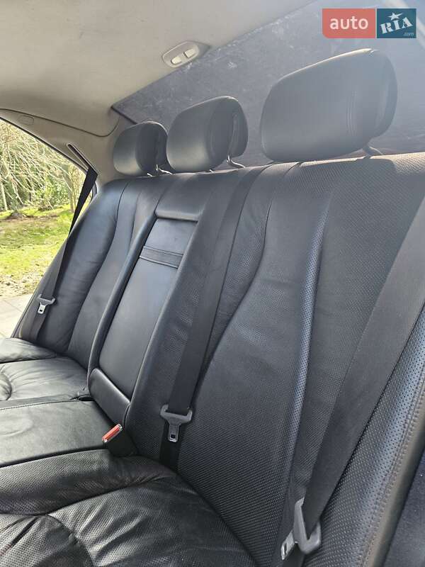Седан Mercedes-Benz S-Class 2004 в Тячеве