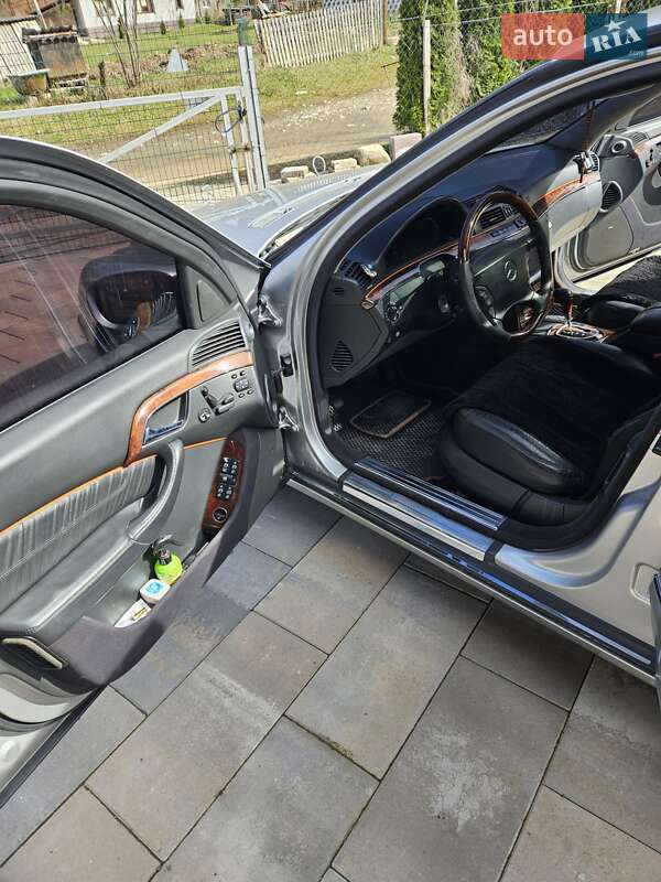 Седан Mercedes-Benz S-Class 2004 в Тячеве