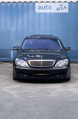 Седан Mercedes-Benz S-Class 2001 в  фото 2 Седан Mercedes-Benz S-Class 2001 в