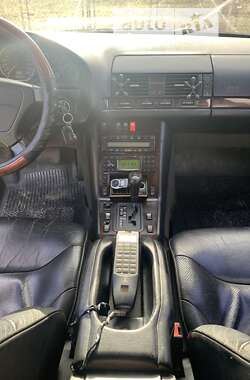 Седан Mercedes-Benz S-Class 1998 в Самборі